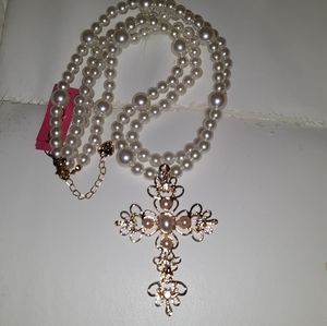 Betsey Johnson Pearl and Cross Necklace NWT